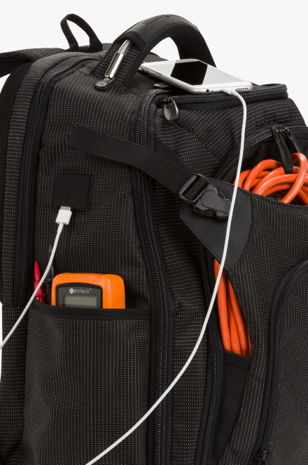 SWISSGEAR 3636 Work Pack Backpack - USB Charging Port